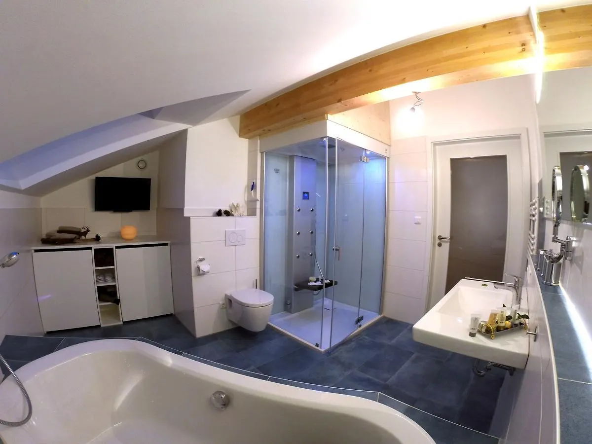 Alpenglueck De Luxe Ferienwohnung Am Forggensee Schwangau Apartment