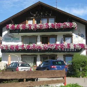  Apartment Haus Moni